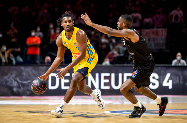 指日可待 指日可待